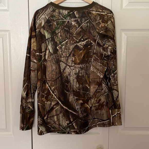 SHE Camo Long Sleeve - Picture 2 of 5